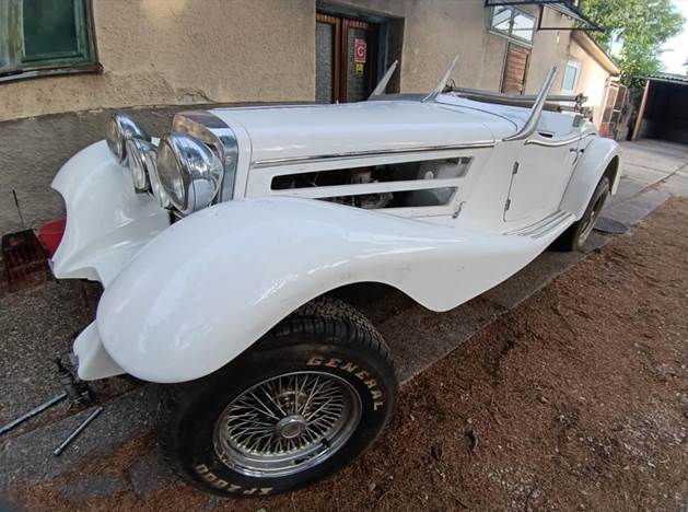 Ein Bild, das Reifen, Fahrzeug, Rad, Autoteile enthält.
KI-generierte Inhalte können fehlerhaft sein.